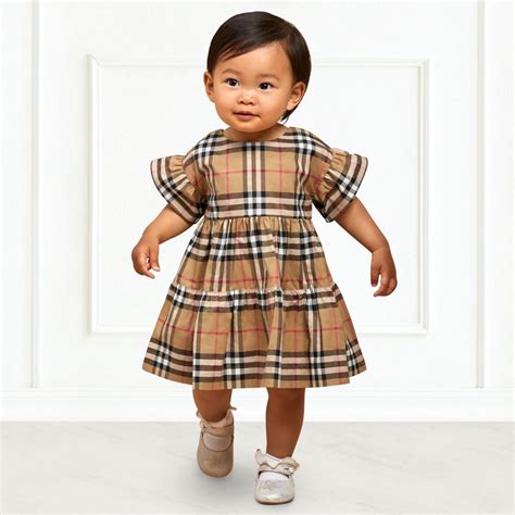 collezione burberry bambino|burberry baby clothes.